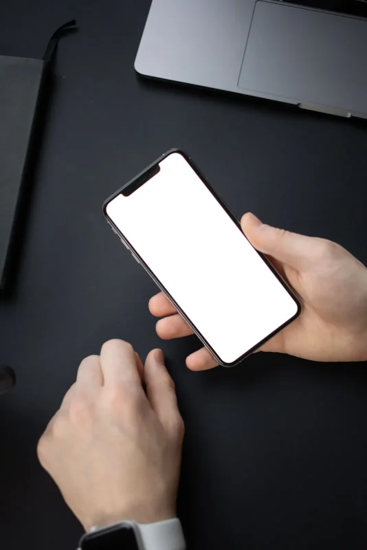 Hướng dẫn tải và cài đặt app 8Xbet trên điện thoại iOS và Android